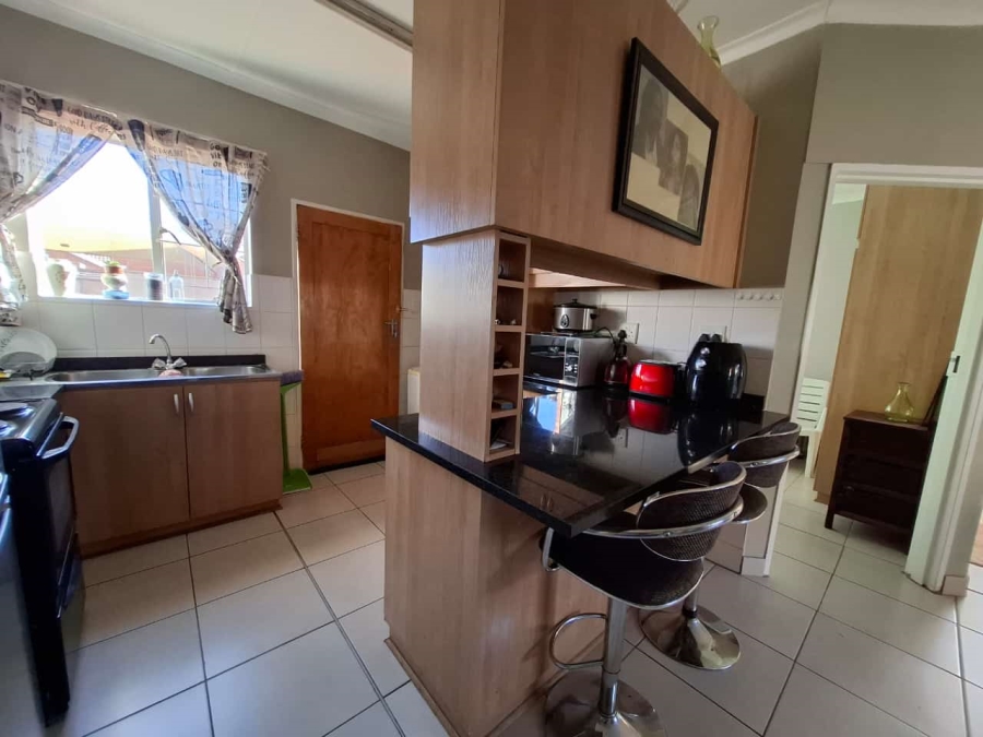 2 Bedroom Property for Sale in Noordhoek Free State